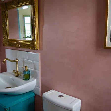 아파트 Monemvasia's Art House *