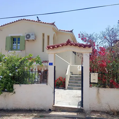 Monemvasia's Art House *